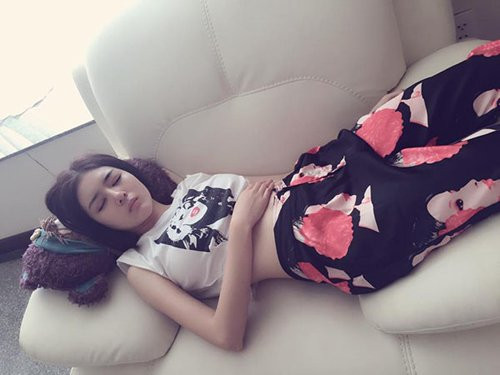 Loạt ảnh mỹ nhân Việt xinh như mộng dù bị chụp lén hình ảnh 10 loat anh my nhan viet xinh nhu mong du bi chup len hinh anh 10