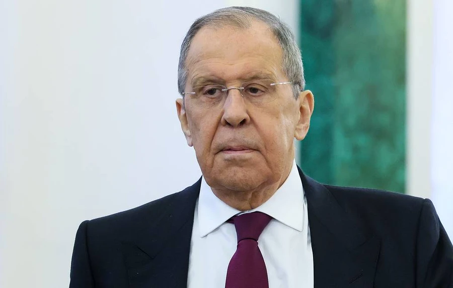 Ông Lavrov.