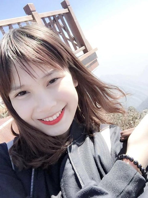 Ngắm nhan sắc nữ sinh có hơn 30 nghìn lượt theo dõi ảnh 10 Ngắm nhan sắc nữ sinh có hơn 30 nghìn lượt theo dõi - ảnh 10