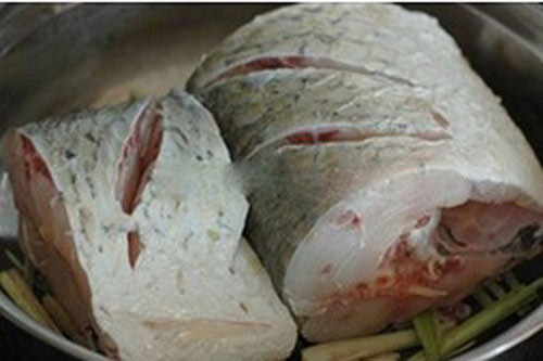 Cá hấp sả ớt thơm cay cho bữa cơm gia đình ảnh 1 Cá hấp sả ớt thơm cay cho bữa cơm gia đình ảnh 1