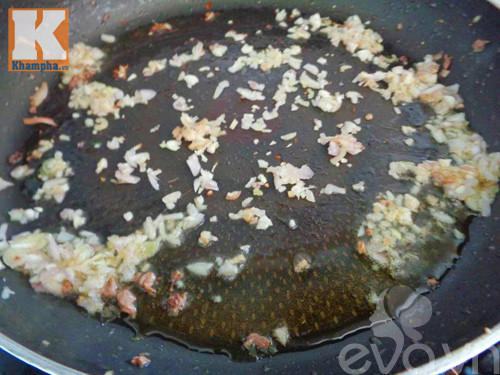 doi vi bua sang voi banh canh tron thit bo - 4