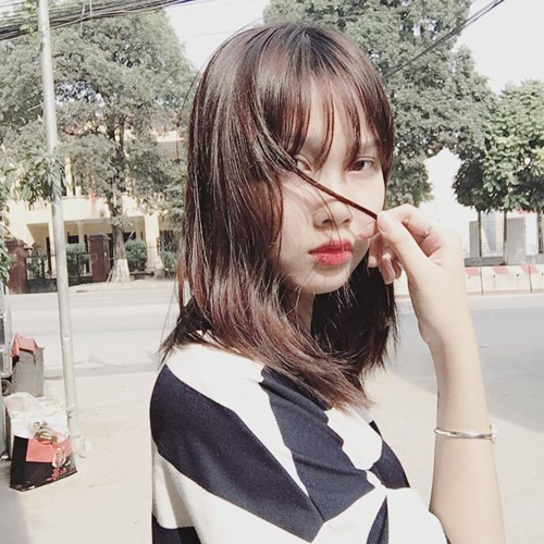 Ngắm nhan sắc nữ sinh có hơn 30 nghìn lượt theo dõi ảnh 13 Ngắm nhan sắc nữ sinh có hơn 30 nghìn lượt theo dõi - ảnh 13