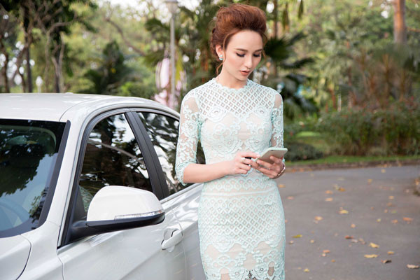 Ngọc Diễm tự sắm ô tô sau nhiều năm dành dụm ảnh 4 Ngọc Diễm tự sắm ô tô sau nhiều năm dành dụm ảnh 4