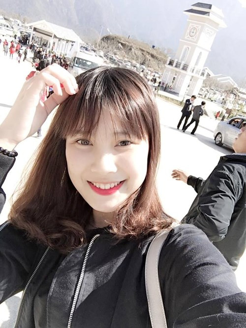 Ngắm nhan sắc nữ sinh có hơn 30 nghìn lượt theo dõi ảnh 8 Ngắm nhan sắc nữ sinh có hơn 30 nghìn lượt theo dõi - ảnh 8