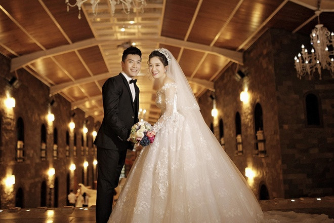MC Hồng Phượng và Quốc Cơ chụp ảnh cưới trong lâu đài cổ ảnh 5 MC Hồng Phượng và Quốc Cơ chụp ảnh cưới trong lâu đài cổ ảnh 5