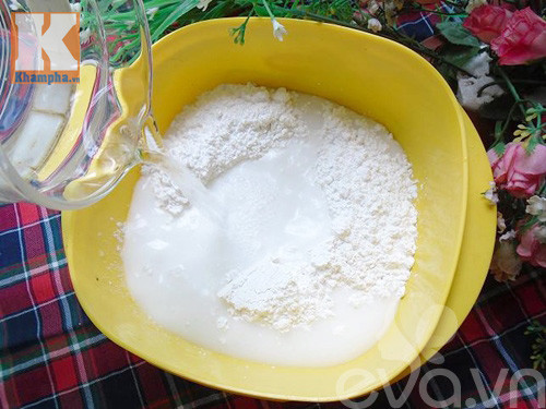 Bánh tẻ nóng hổi vừa thổi vừa ăn ảnh 1 banh te nong hoi vua thoi vua an - 1