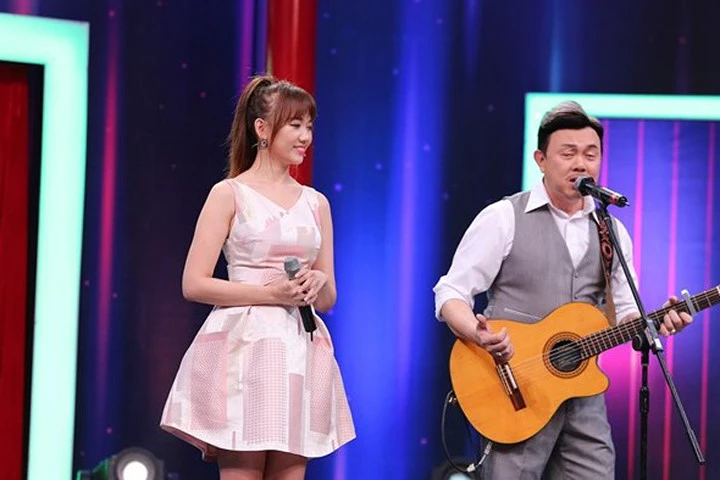 Chí Tài song ca hit "Anh cứ đi đi" với Hari Won "gây bão"