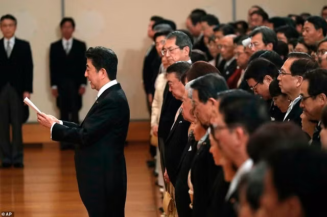 Thủ tướng Nhật Shinzo Abe phát biểu.