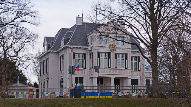 Đại sứ quán Nga tại La Hay, Hà Lan.