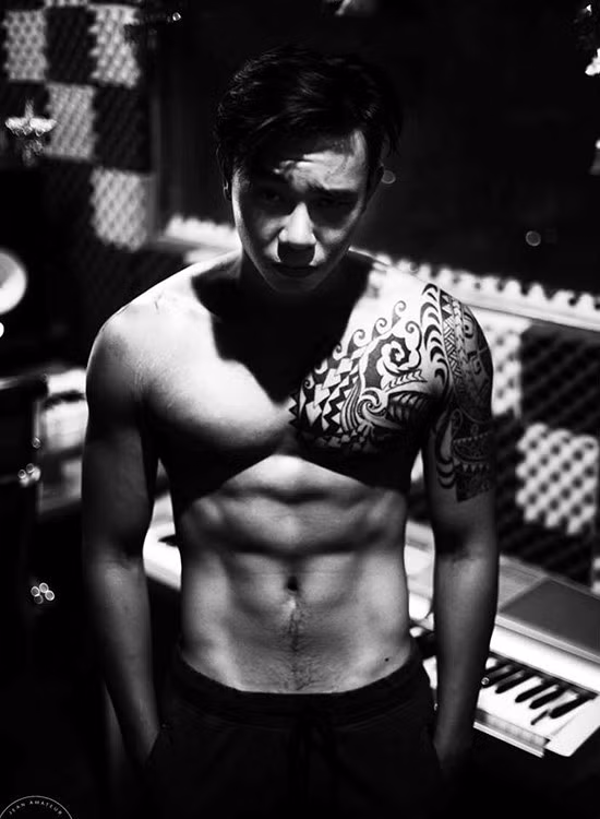 Bí quyết giảm 14 kg, bụng mỡ thành 6 múi của Đông Hùng