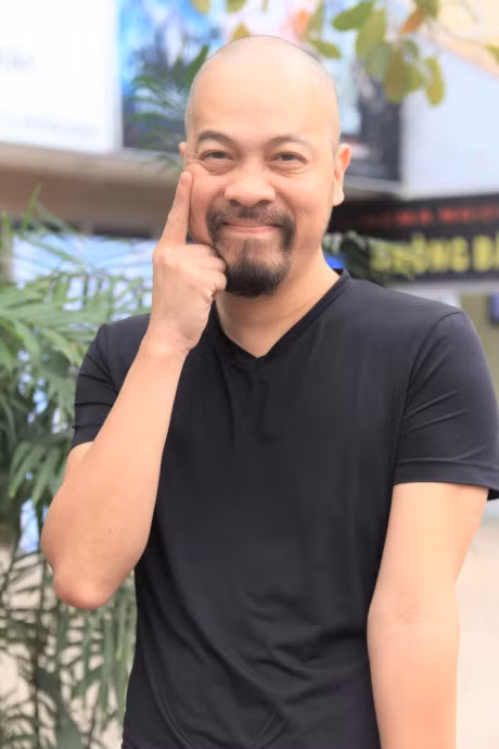 NTK Duc Hung lan dau ke chuyen mat ca cha lan me khi chua day 20 tuoi - Anh 2