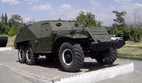 Quan doi Syria dung 500 xe boc thep Nga danh khung bo - Anh 1