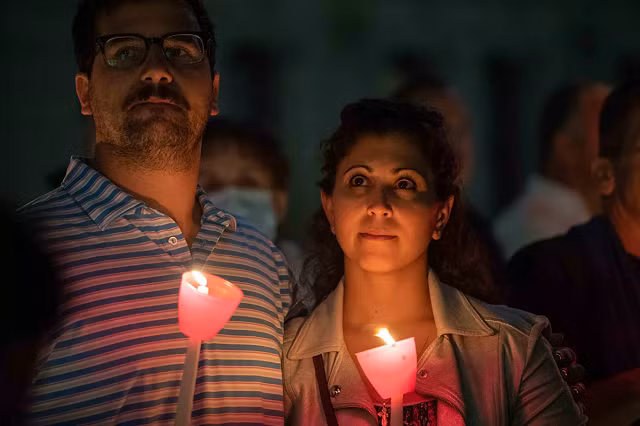 Ảnh: Nước Mỹ tưởng niệm các nạn nhân vụ khủng bố 11/9 ảnh 3