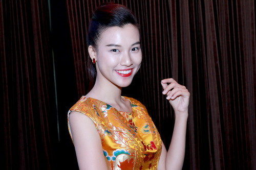 phuong linh khoe ve dep 