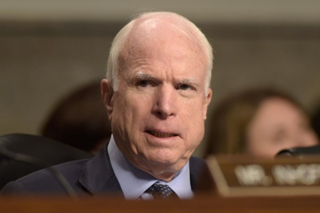 Thượng nghị sỹ John McCain rút lại quyết định ủng hộ ông Trump - Ảnh 1 Thuong nghi sy John McCain rut lai quyet dinh ung ho ong Trump - Anh 1