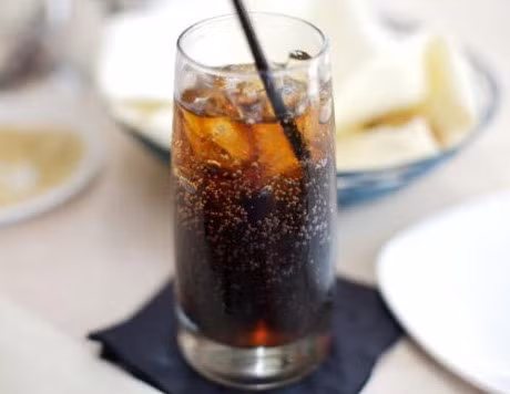 7 loai thuc pham cam ky cho tre an khi con bi ho - Anh 3