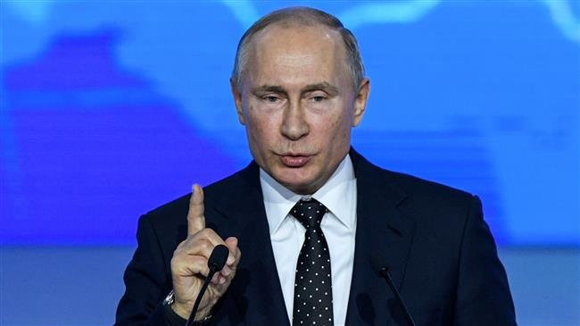 Tổng thống Putin cảnh báo một cuộc đua vũ trang khi Mỹ rút khỏi INF Tổng thống Putin cảnh báo một cuộc đua vũ trang khi Mỹ rút khỏi INF