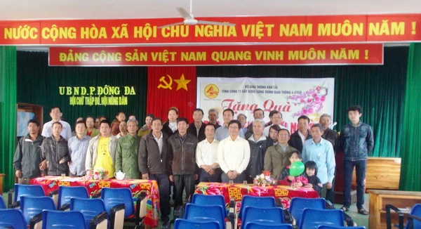 Đợt này sẽ có 80 suất qùa trị giá 40 triệu đồng được trao cho các hộ nghèo trên địa bàn TP Pleiku.