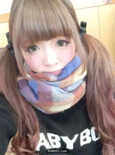 Những tình huống “dở khóc dở cười” khi hot girl lộ mặt mộc ảnh 2 Những hình ảnh xinh đẹp của cô gái