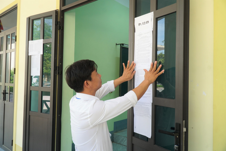 Trường THPT Đô Lương 4 (huyện Đô Lương, Nghệ An) dành cơ sở vật chất phòng học mới, hiện đại, đầy đủ nhất làm phòng thi. Ảnh: Hồ Lài kiem-tra-cong-tac-thi-nghe-an-5.jpg