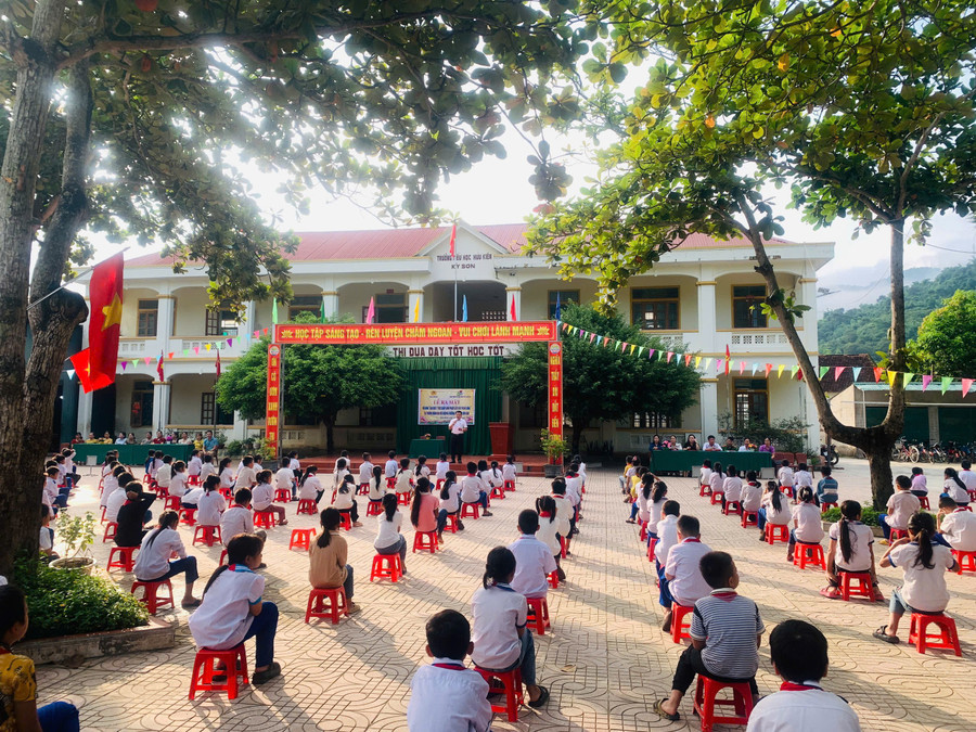 Trường TDTBT Tiểu học Hữu Kiệm - nơi cô H. được biệt phái đến công tác trong thời gian 2 năm. Ảnh: NTCC truong-tieu-hoc-huu-kiem.jpg