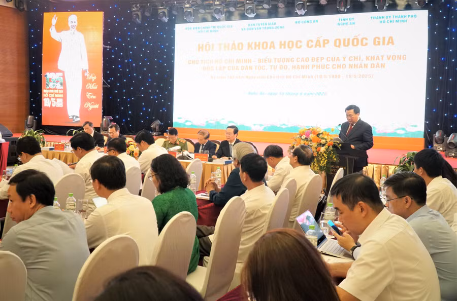 Quang cảnh hội thảo.