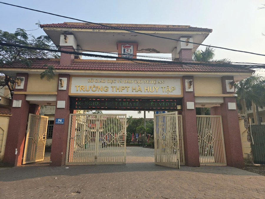 Trường THPT Hà Huy Tập, TP Vinh, Nghệ An. Ảnh: NH