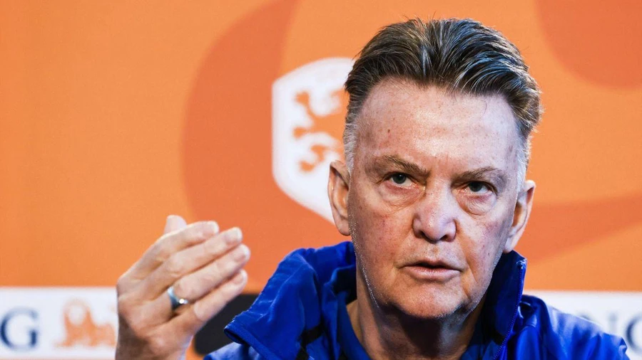 HLV Van Gaal hài lòng khi đội nhà vào vòng 1/16