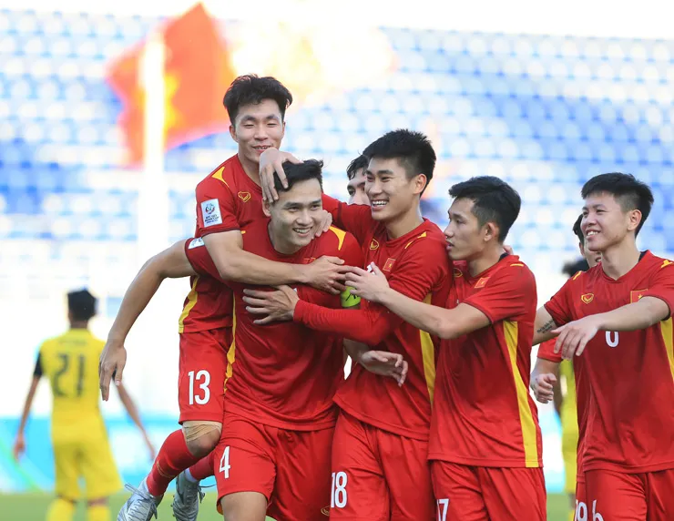U23 Việt Nam dễ dàng đánh bại U23 Malaysia để tiến vào Tứ kết.