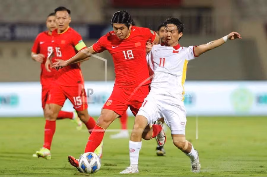 Tuyển Việt Nam để thua đáng tiếc trước Trung Quốc.