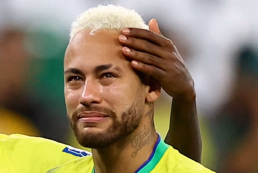 Neymar đối diện với án phạt tiền lên tới 16 triệu reais Brazil.