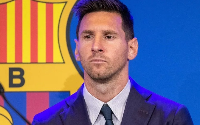 Messi vẫn hưởng lương đều đặn từ phía đội bóng cũ Barca.