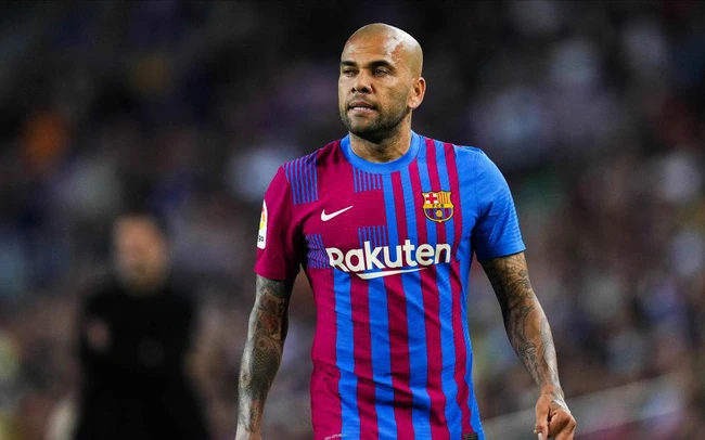 Dani Alves chính thức chia tay Barca.