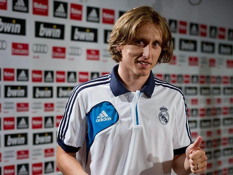 Luka Modric thất vọng sau trận hòa Ma Rốc.