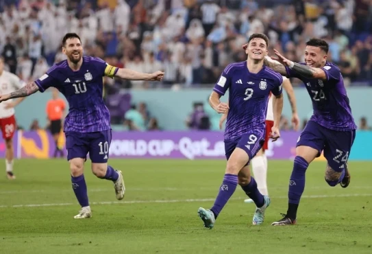 Tuyển Argentina cùng Pháp tại vòng 1/16 World Cup.