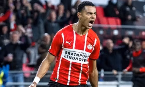 Cody Gakpo lọt mắt xanh của Man United.