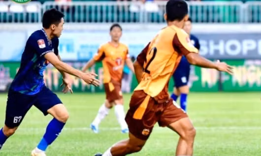 Hoàng Anh Gia Lai nguy cơ phải đá play-off cuối mùa sau trận thua Bình Định.