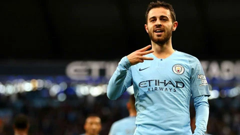 Bernardo Silva của Man City đang lọt tầm ngắm của Barca.