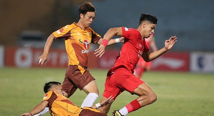 Hoàng Anh Gia Lai tiếp đón Nam Định trên sân nhà ở vòng 18 V-League. 