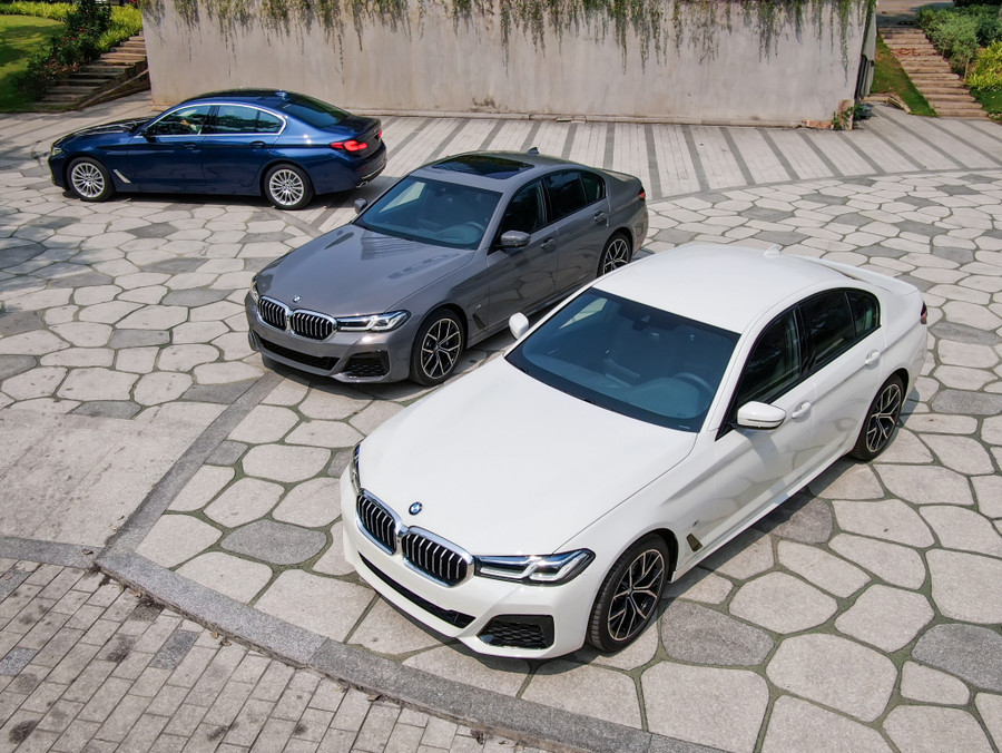 4 thay đổi đắt giá nhất trên BMW 5-Series mới ảnh 4 Cafeauto
