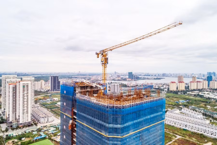 Sunshine Golden River chính thức cất nóc, gấp rút thi công hoàn thiện Sunshine Golden River chính thức cất nóc, gấp rút thi công hoàn thiện