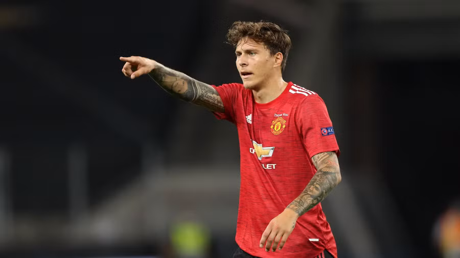 Victor Lindelof được đồn đoán sắp rời Man United.