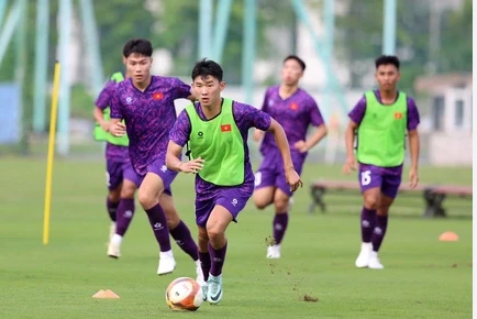 U19 Việt Nam rèn quân cho giải Đông Nam Á.