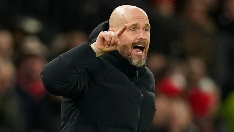 HLV Erik Ten Hag nhắm tiền đạo Brian Brobbey của CLB Ajax.