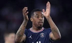 Presnel Kimpembe được đồn đoán sắp phải khăn gói rời PSG.