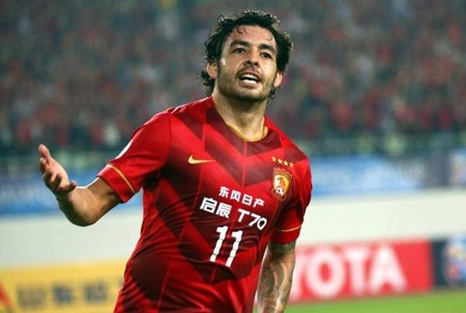 Ricardo Goulart (Guangzhou) không được triệu tập lên tuyển Việt Nam.