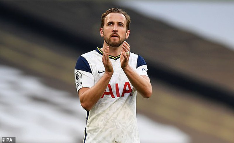 Harry Kane đang nhận được sự quan tâm rất lớn của Man United.