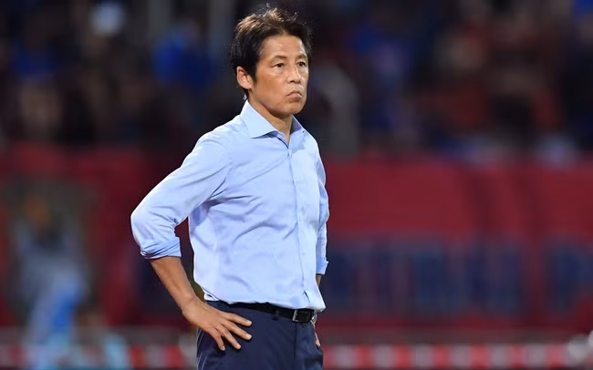 HLV Nishino chính thức chia tay bóng đá Thái Lan sau 2 năm gắn bó