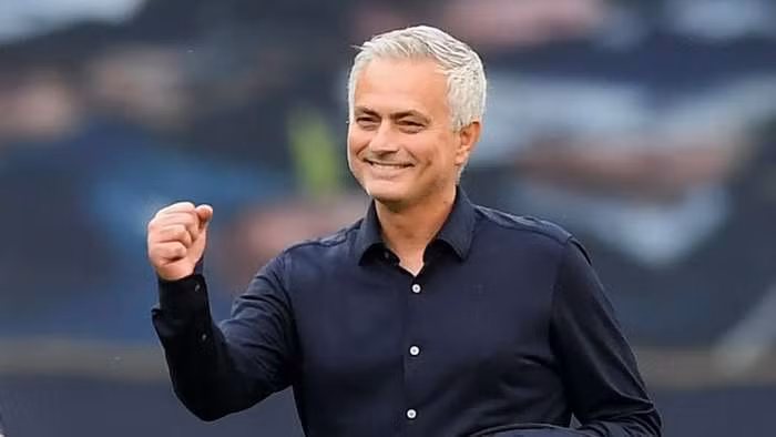 HLV Jose Mourinho tự tin trước vòng tứ kết Europa League.