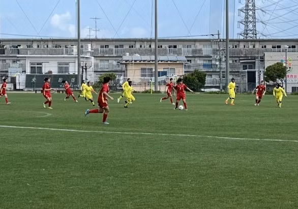 U17 nữ Việt Nam có chiến thắng trước U17 Malaysia ở trận mở màn giải Jenesys 2022 tại Nhật Bản.